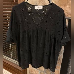 Impressions Eyelet Shirt (excellent condition) Black Sz Small